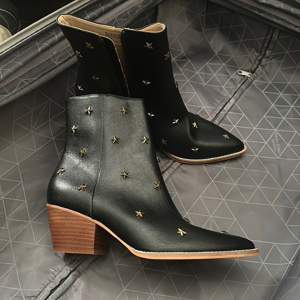 Oasis society boots